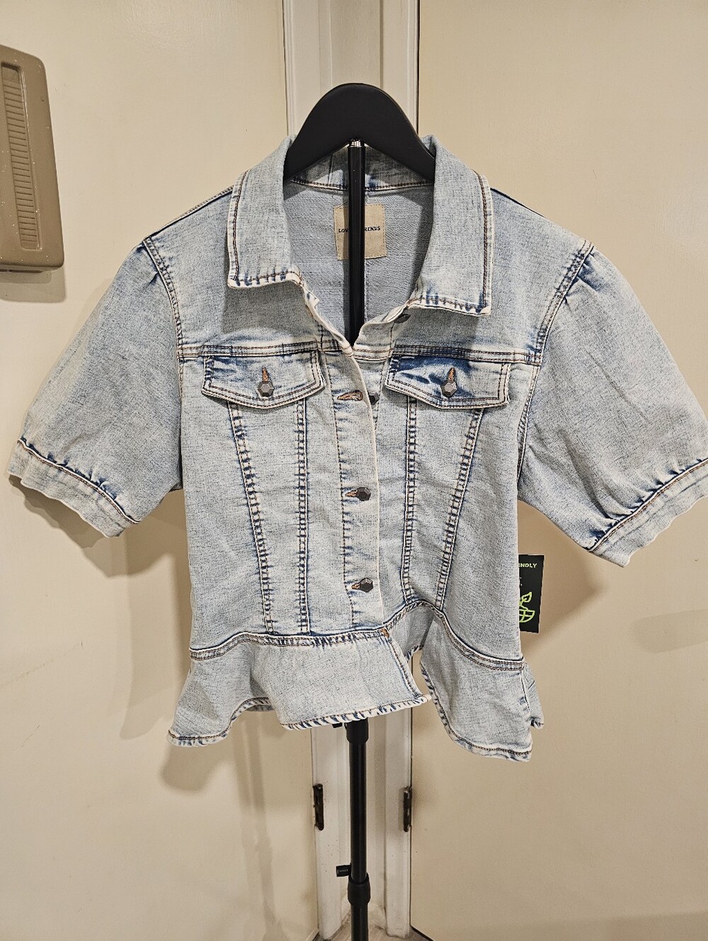 Love & Trends NWT XL Short Sleeve Denim Jacket Peplum Button Front